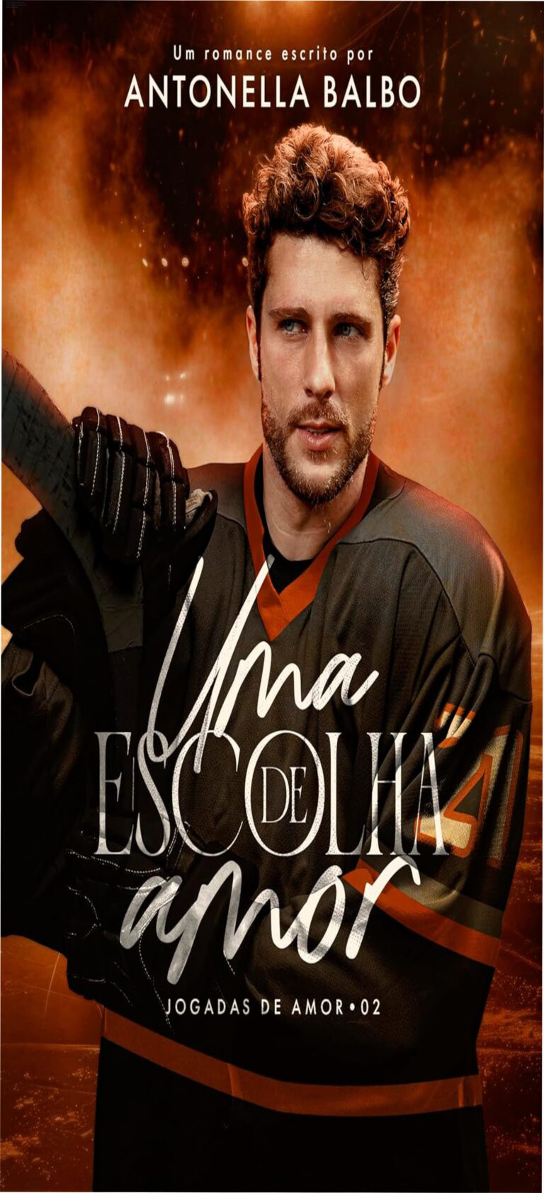 Capa do livro Uma Escolha de Amor de Antonella Balbo, romance fake dating entre jogador de hóquei e fisioterapeuta