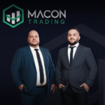 Imagem da mentoria Mercado Financeiro da Macon Trading mostrando trader analisando gráficos