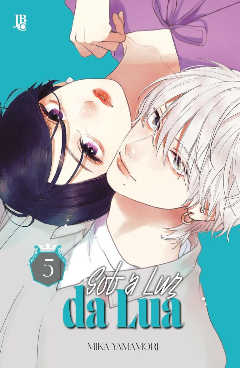 Capa de Sob a Luz da Lua Vol. 05 de Mika Yamamori – Yoi Takiguchi e Ichimura sob a luz da lua no festival de verão