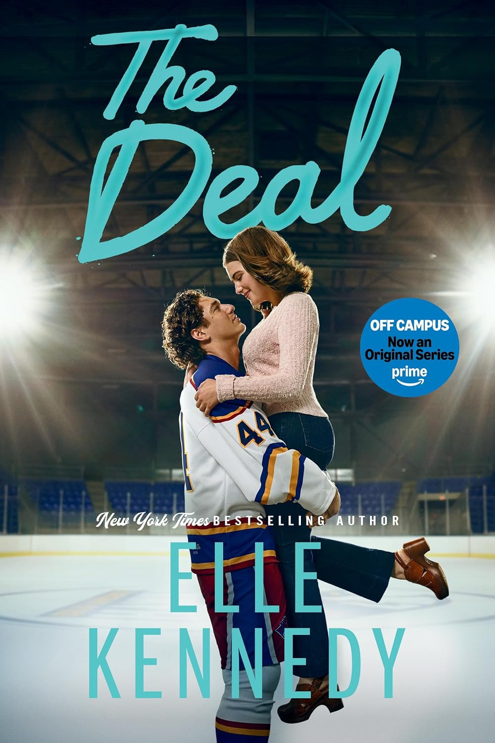 The Deal Elle Kennedy Off-Campus Book 1 cover illustration with college girl tutoring hockey captain on campus, Kindle ebook