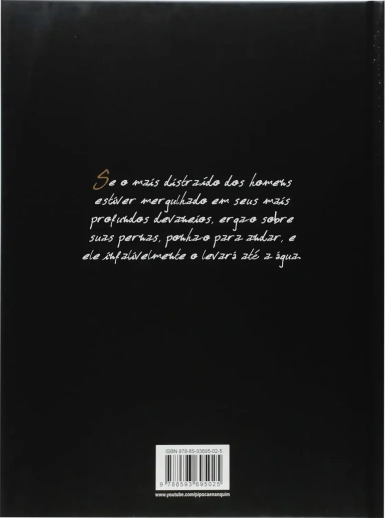 Moby Dick - A adaptação gráfica que vai além da edição padrão 6 Capa dura da edição exclusiva da Amazon de Moby Dick por Christophe Chabouté, adaptada a partir do clássico literário de Herman Melville.