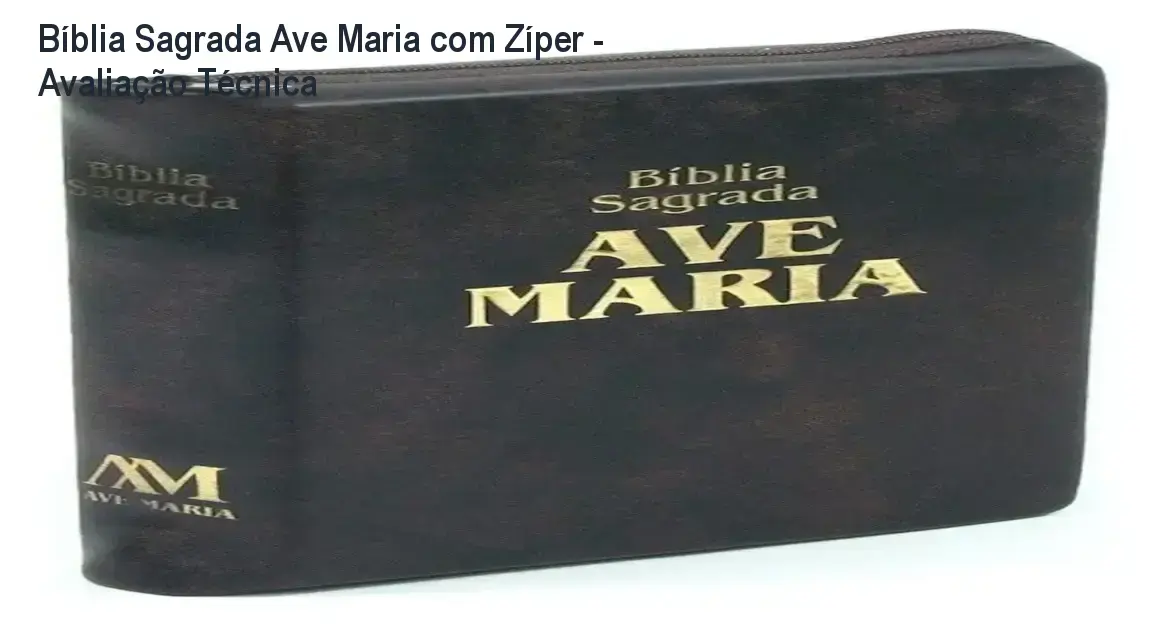 Bíblia Sagrada Ave Maria tamanho médio com capa marrom em couro sintético e fechamento em zíper sobre uma mesa.