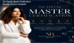 Dra Nathalia Bettio e a interface da The Peptide Master Certification mostrando a visão interna do curso
