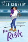 Capa do eBook The Risk de Elle Kennedy, destacando o romance contemporâneo da série Briar U